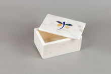 Load image into Gallery viewer, Dragon Fly Box
